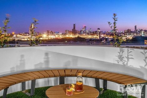 Property photo of 105/44-52 Grantson Street Windsor QLD 4030