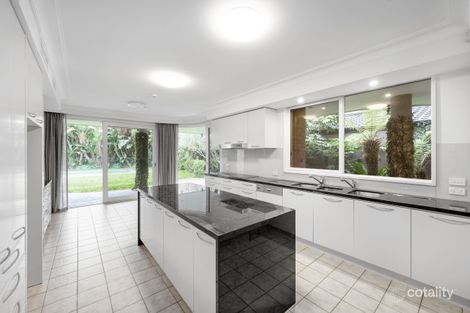 Property photo of 16 Langdon Road Caulfield North VIC 3161