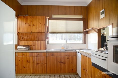 Property photo of 147 Scenic Drive Budgewoi NSW 2262