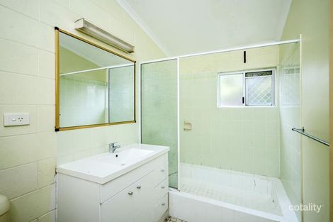 Property photo of 4/403 Draper Street Parramatta Park QLD 4870