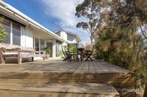 22 Glen Shian Lane, Mount Eliza, VIC 3930