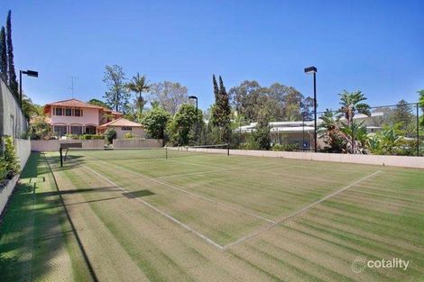 21 Winchester St, Southport, QLD 4215