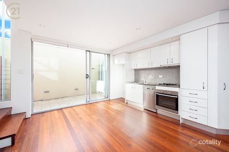 Property photo of 2/41 Mitchell Road Alexandria NSW 2015