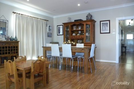 Property photo of 72 Wombat Street Young NSW 2594