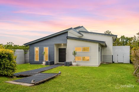 Property photo of 8 Crystal Court Ocean View QLD 4521