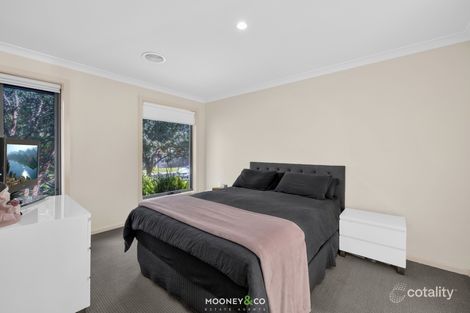 Property photo of 25 Morphetville Street Clyde North VIC 3978
