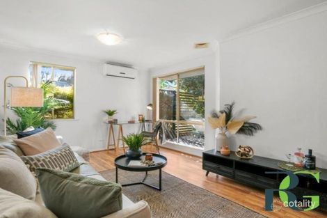 Property photo of 2/24 Point Walter Road Bicton WA 6157