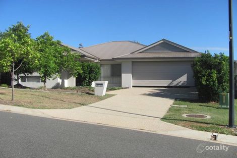 Property photo of 10 Jardine Crescent Boyne Island QLD 4680