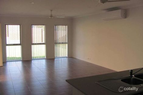 Property photo of 10 Jardine Crescent Boyne Island QLD 4680