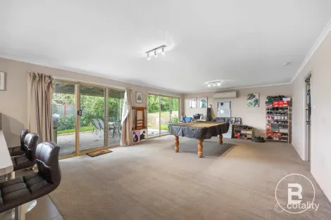 Property photo of 1 Watson Drive Mount Pleasant VIC 3350