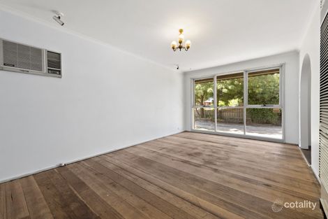 Property photo of 18 Fenfield Street Cranbourne VIC 3977
