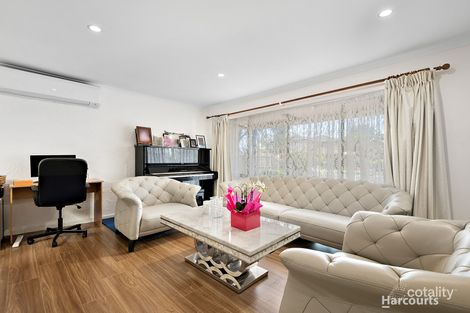 Property photo of 15 Wallarano Drive Noble Park VIC 3174