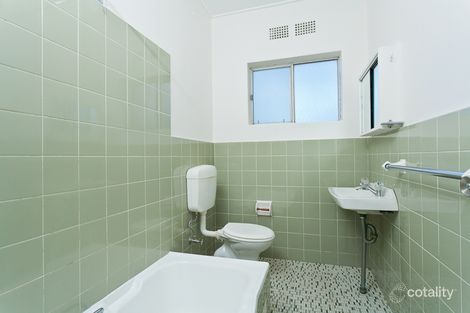 Property photo of 4/28 Bardo Road Newport NSW 2106