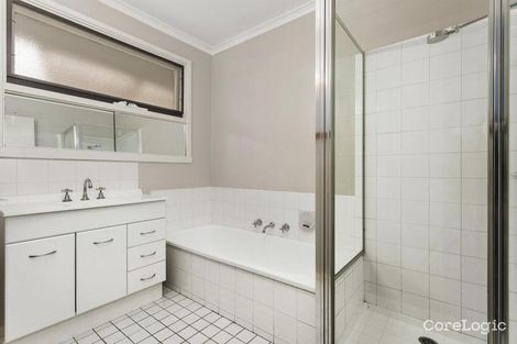 Property photo of 6 Booyan Crescent Greensborough VIC 3088