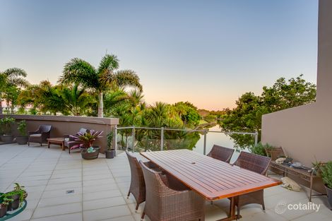Property photo of 4/3046 Quay South Drive Carrara QLD 4211