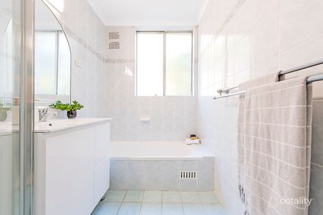 Property photo of 2/14 Bortfield Drive Chiswick NSW 2046