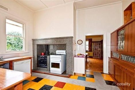 Property photo of 10 Raleigh Street Footscray VIC 3011