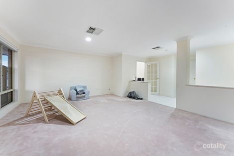 Property photo of 5 Belleview Crescent Dianella WA 6059