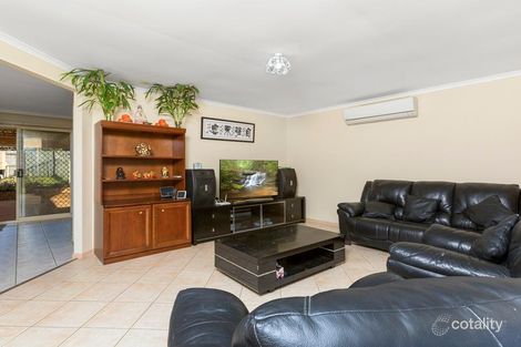 Property photo of 27 Bottlebrush Drive Regents Park QLD 4118