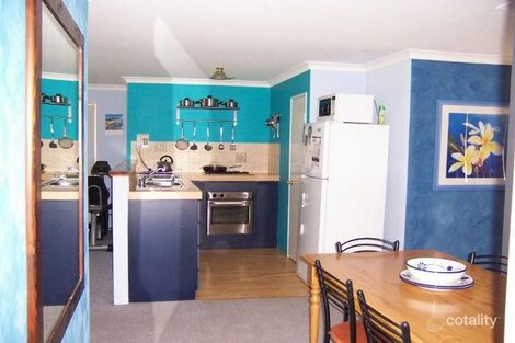 Property photo of 5 Kemi Close Kenwick WA 6107