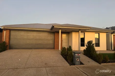 26 Houston Dr, Thornhill Park, VIC 3335