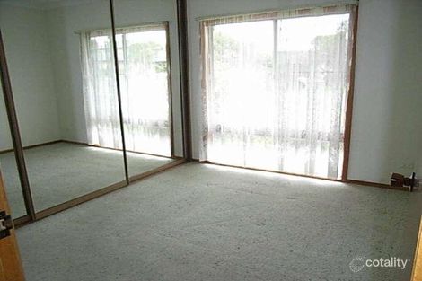 Property photo of 10 Sophia Street Shellharbour NSW 2529