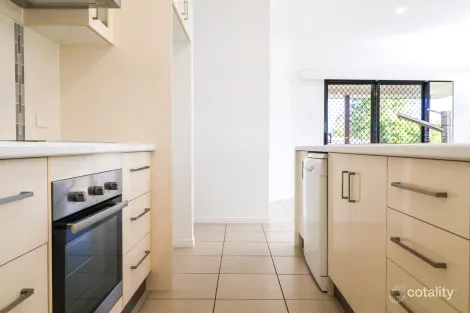 Property photo of 29 Cania Way Clinton QLD 4680