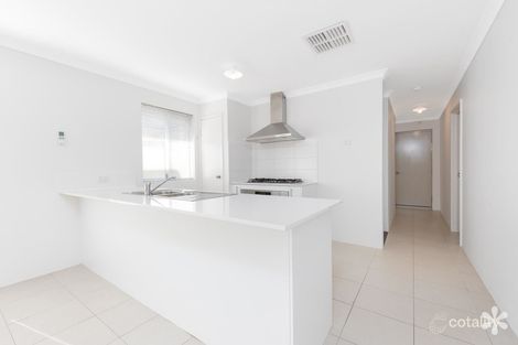 Property photo of 25 Tallering Way Golden Bay WA 6174