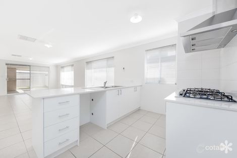 Property photo of 25 Tallering Way Golden Bay WA 6174