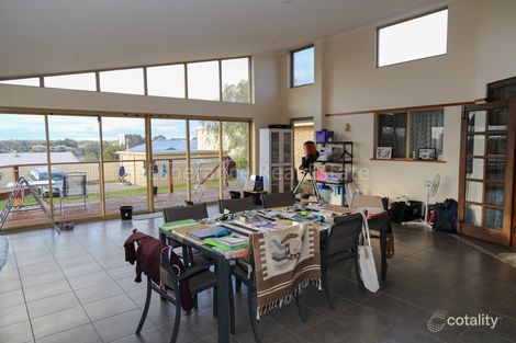Property photo of 11 Crossland Street Esperance WA 6450