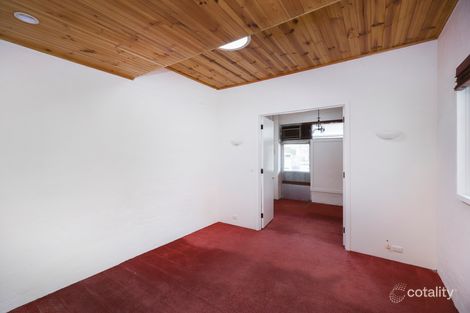 Property photo of 21 Pentland Parade Seddon VIC 3011