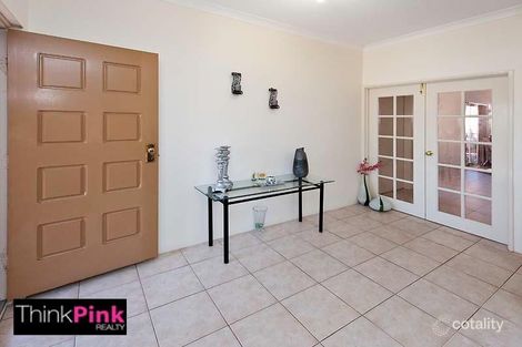 Property photo of 1/318 Hardey Road Cloverdale WA 6105