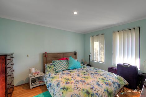 Property photo of 5 Fruit Tree Crescent Forrestfield WA 6058