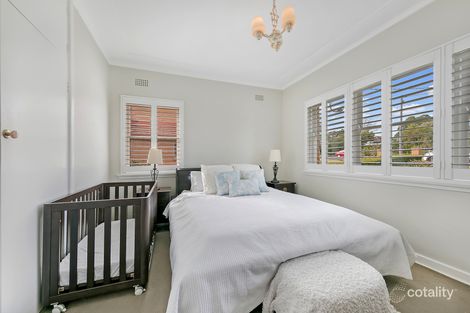 Property photo of 25 Vaughan Avenue Pennant Hills NSW 2120