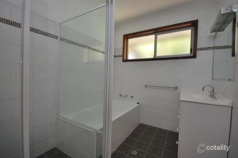 Property photo of 1/16 Windang Road Primbee NSW 2502