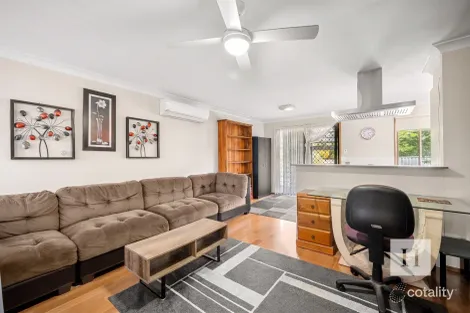 Property photo of 39 Narambi Road Buff Point NSW 2262