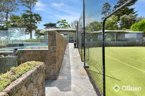 Property photo of 16 Gulls Way Frankston South VIC 3199
