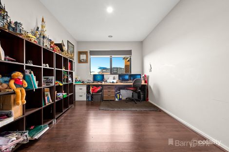 Property photo of 67 Bradman Drive Cranbourne West VIC 3977