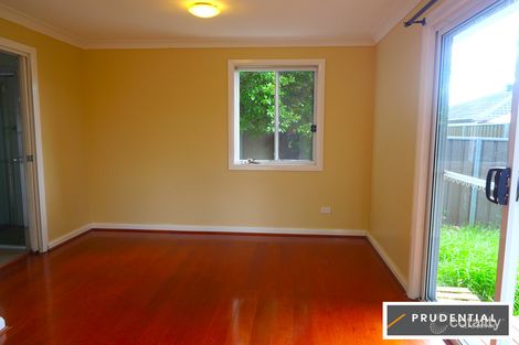 Property photo of 52 Kingsclare Street Leumeah NSW 2560