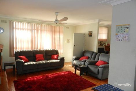 Property photo of 18 Kullaroo Road Summerland Point NSW 2259