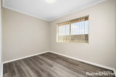 Property photo of 8/63 Donald Road Karabar NSW 2620