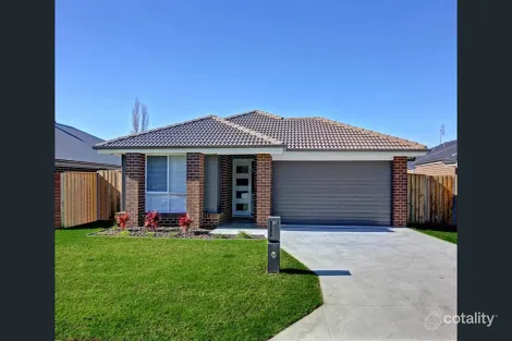 Property photo of 29 Omaroo Place Horsley NSW 2530