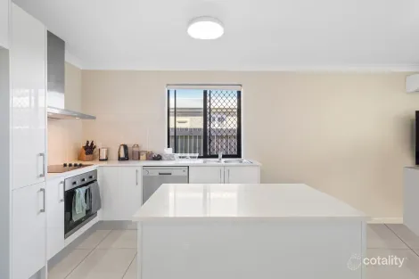 Property photo of 72 Dixon Drive Pimpama QLD 4209