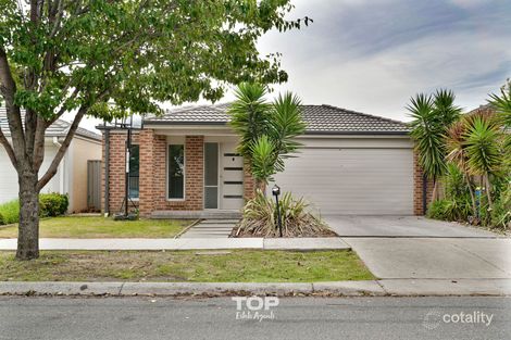 17 Scullin St, Cranbourne East, VIC 3977