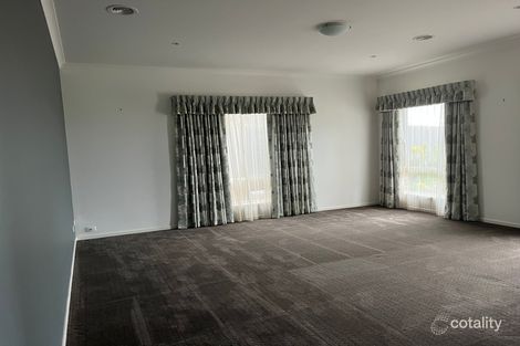 Property photo of 144 Rossack Drive Waurn Ponds VIC 3216