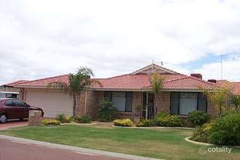 24 Pennlake Dr, Spearwood, WA 6163