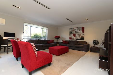 Property photo of 25 Tipperary Drive Ashtonfield NSW 2323