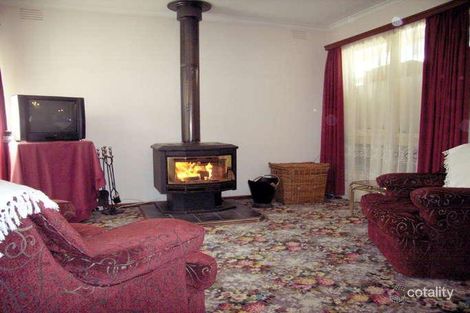 Property photo of 27 Nicholls Street Macleod VIC 3085