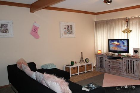 Property photo of 6/15-19 Fourth Avenue Macquarie Fields NSW 2564