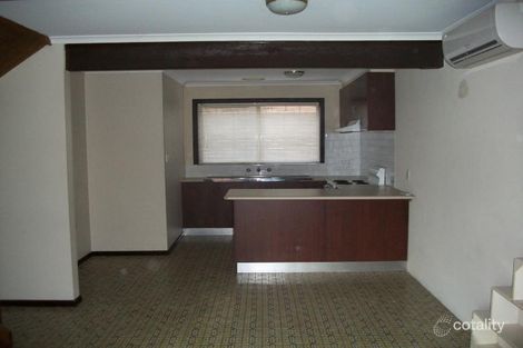 Property photo of 3/31 Warrs Road Maribyrnong VIC 3032